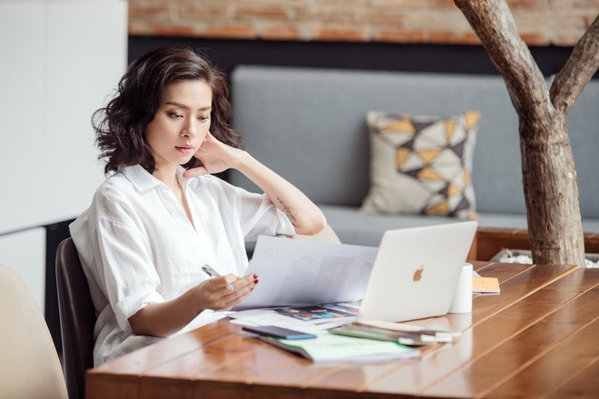 Đưa tin sai về COVID-19, Đàm Vĩnh Hưng, Ngô Thanh Vân và Cát Phượng bị phạt 10 triệu đồng ảnh 1 Mr Đàm, Ngô Thanh Vân và Cát Phượng bị phạt 10 triệu đồng vì đưa tin sai về virus corona ảnh 1