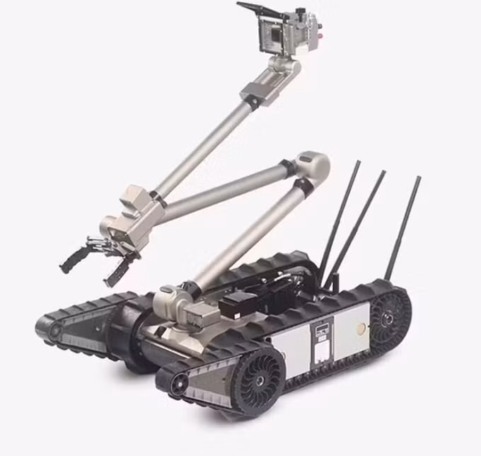 Robot PackBot 510 trang bị cánh tay nhấc vật nặng lên tới 20kg.