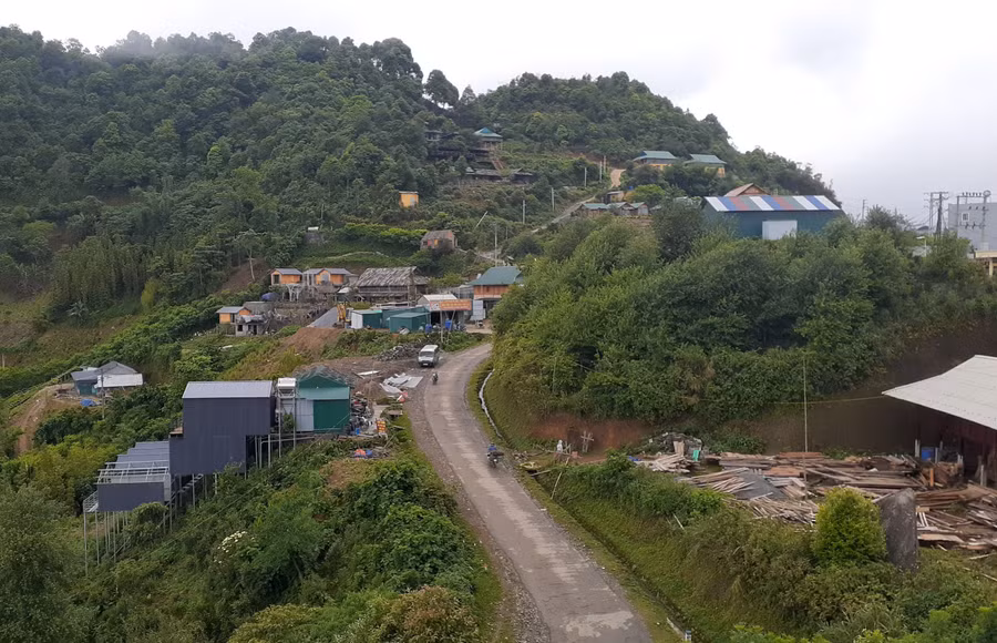 Gần đây, hoạt động du lịch ở xã Tà Xùa, huyện Bắc Yên khá rầm rộ.