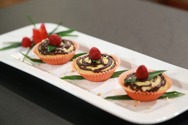 Thí sinh MasterChef sáng tạo món tráng miệng từ thịt heo quay và phô mai ảnh 5 Thí sinh MasterChef sáng tạo món tráng miệng từ thịt heo quay và phô mai ảnh 5