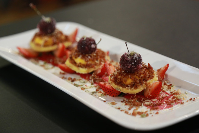 Thí sinh MasterChef sáng tạo món tráng miệng từ thịt heo quay và phô mai ảnh 10 Thí sinh MasterChef sáng tạo món tráng miệng từ thịt heo quay và phô mai ảnh 10
