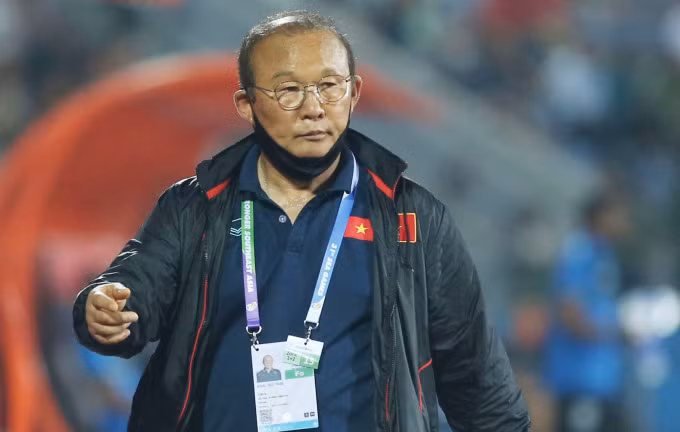Huấn luyện viên Park sẵn sàng đấu mọi đối thủ ở bán kết SEA Games 31.