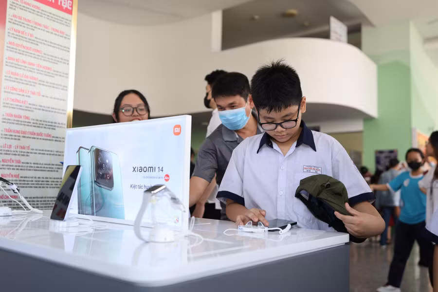 Học sinh hào hứng tham gia vòng sơ khảo cuộc thi Sáng tạo vì tương lai 2024 Học sinh hào hứng tham gia vòng sơ khảo cuộc thi Sáng tạo vì tương lai 2024