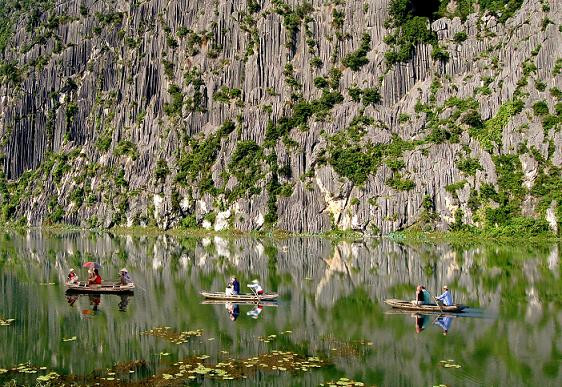 Cảnh quan Khu Bảo tồn thiên nhiên Vân Long Cảnh quan Khu Bảo tồn thiên nhiên Vân Long
