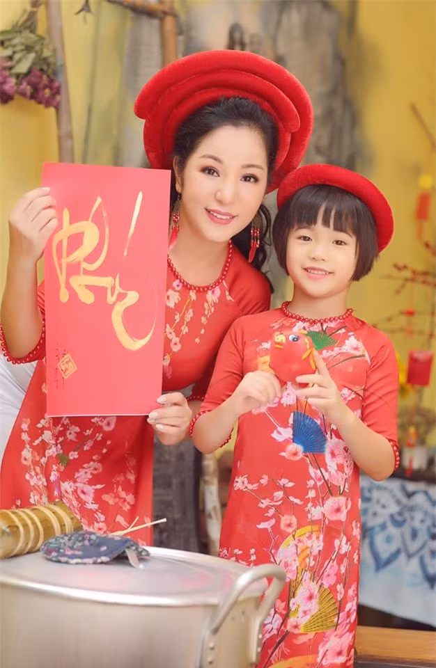 Cuoc song me don than cua danh hai Thuy Nga-Hinh-7