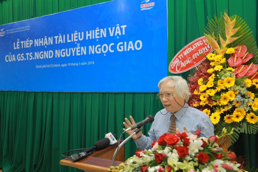 PGS.TS Nguyễn Văn Huy - Giám đốc chuyên môn HERITIST phát biểu