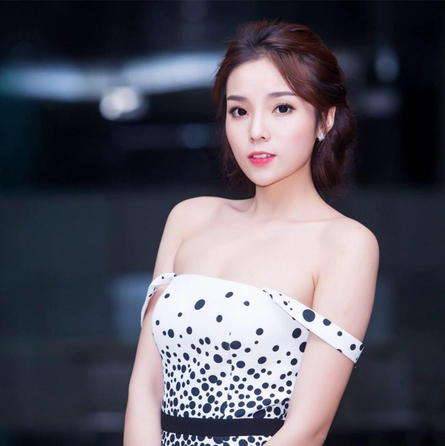Đọ mặt mộc của 5 hoa hậu thế hệ trẻ đẹp nhất Việt Nam hình ảnh 1 do mat moc cua 5 hoa hau the he tre dep nhat viet nam hinh anh 1