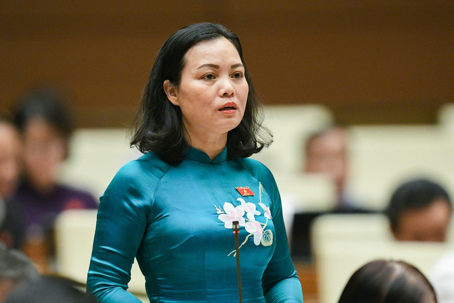 Đại biểu Huỳnh Thị Phúc (Bà Rịa - Vũng Tàu). Đại biểu Huỳnh Thị Phúc (Bà Rịa - Vũng Tàu).