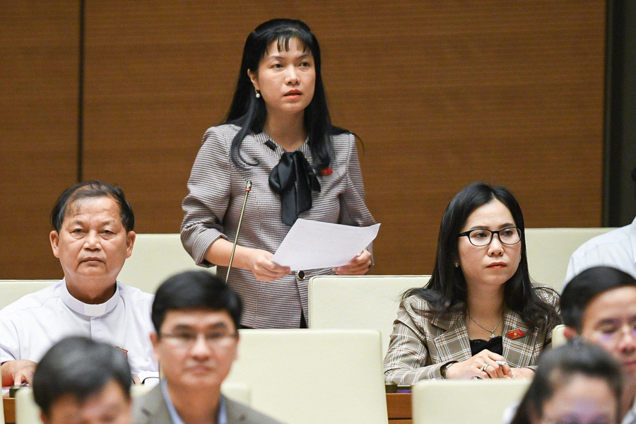 Đại biểu Tạ Thị Yên (Điện Biên). Đại biểu Tạ Thị Yên (Điện Biên).