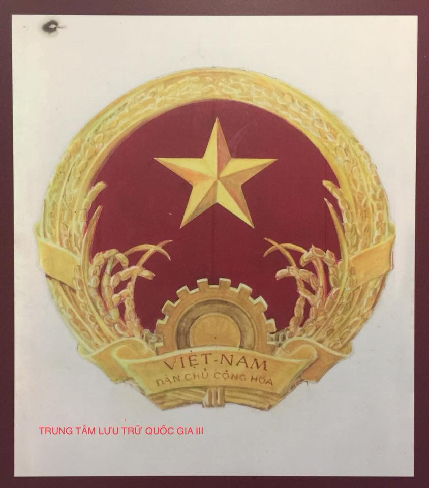 Quốc huy chính thức của nước Việt Nam Dân chủ Cộng hòa hiện đang bảo quản tại Trung tâm Lưu trữ quốc gia III