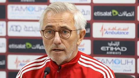 Chiến lược gia Bert van Marwijk tự tin chơi bài ngửa vẫn thắng Việt Nam.