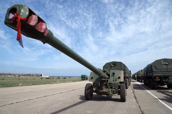 Mục kích xe tăng, thiết gia Nga diễn tập mừng Ngày Chiến thắng ảnh 3