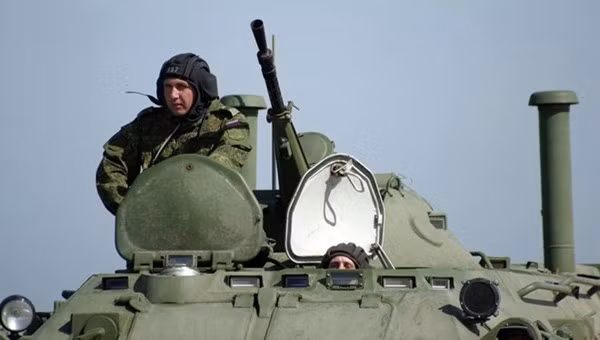 Mục kích xe tăng, thiết gia Nga diễn tập mừng Ngày Chiến thắng ảnh 6