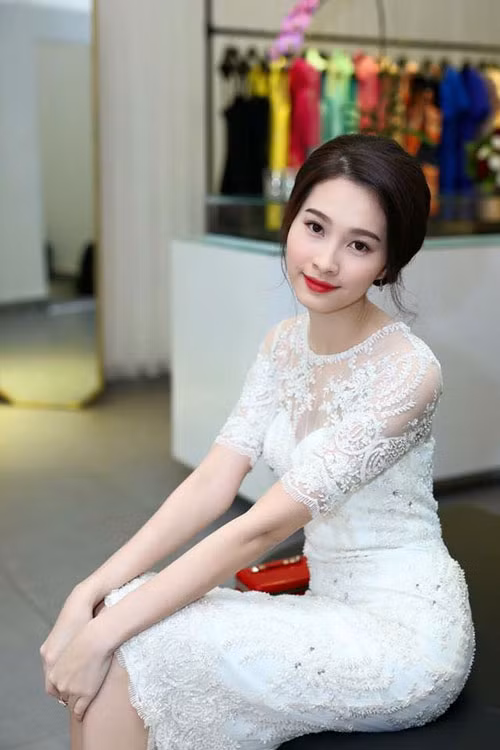 Đặng Thu Thảo: 