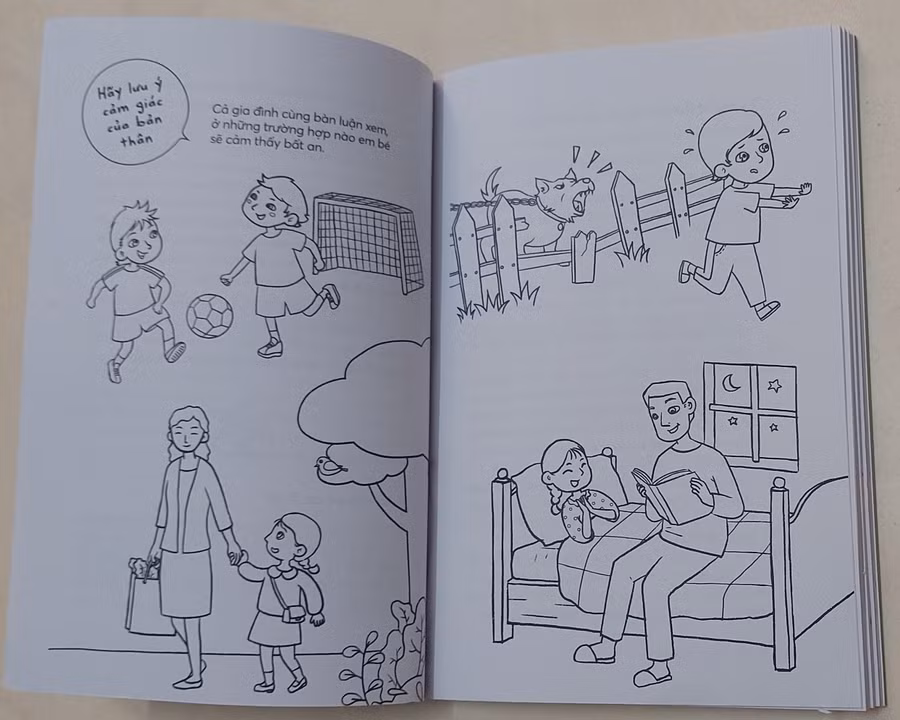 Trang sách 'giao lưu' của cuốn '99 câu hỏi bảo vệ con yêu'. Ảnh: Bình Thanh