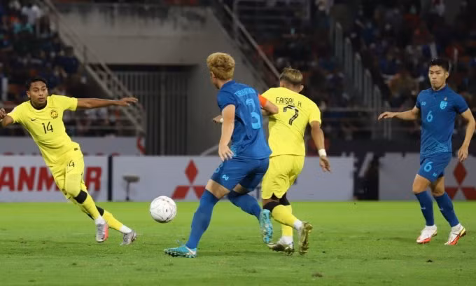 Thái Lan thể hiện đẳng cấp vượt trội trước Malaysia để vào chung kết AFF Cup 2022.