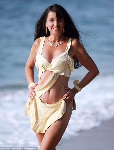 Than hinh quyen ru kho tin cua nguoi mau bikini U70 - Anh 7