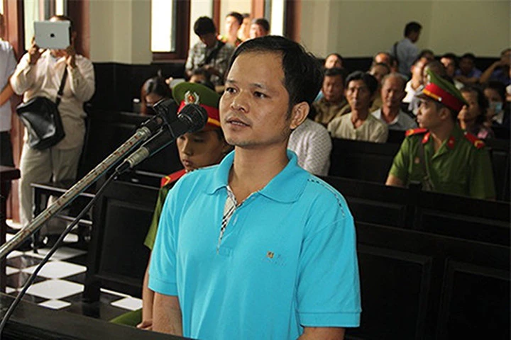 Vụ "con ruồi 500 triệu": Nguyên đơn xin giảm án cho bị cáo