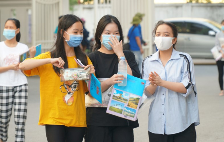 Nỗ lực của học sinh và ngành Giáo dục trong Kỳ thi tốt nghiệp THPT năm 2020 xứng đáng được ghi nhận và tôn vinh. Ảnh minh họa: Hồ Lài