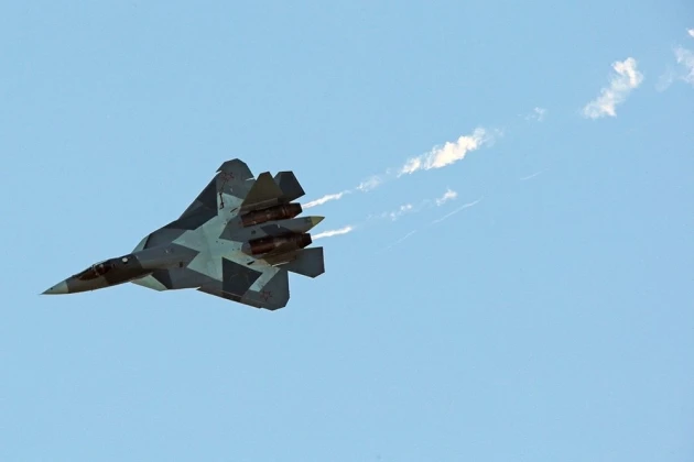 Su-57 của Nga chào đón khách hàng tiềm năng