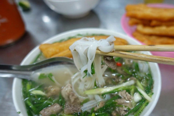 Phở Hà Nội, vịnh Hạ Long lọt top 50 trải nghiệm đặc sắc nhất châu Á
