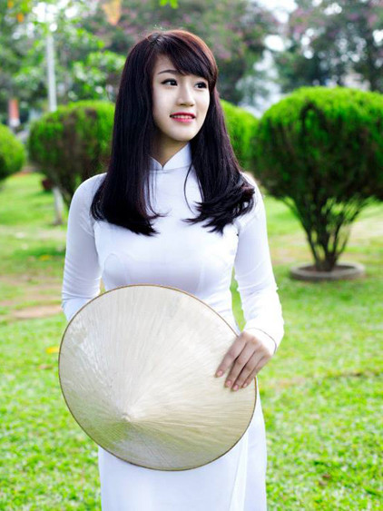Nữ sinh 9x xinh đẹp thu nhập 30 triệu đồng/tháng