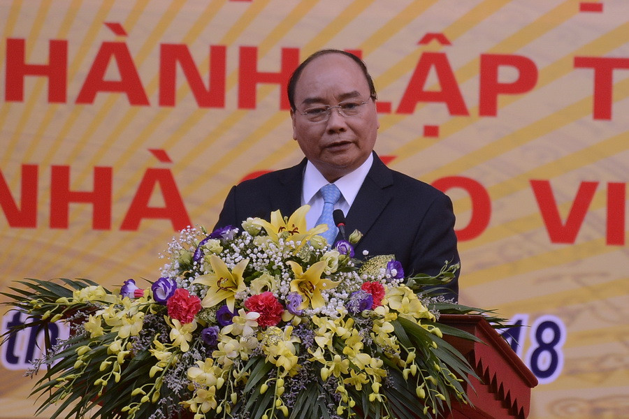Thủ tướng Chính phủ Nguyễn Xuân Phúc phát biểu tại buổi lễ Thủ tướng Chính phủ Nguyễn Xuân Phúc phát biểu tại buổi lễ