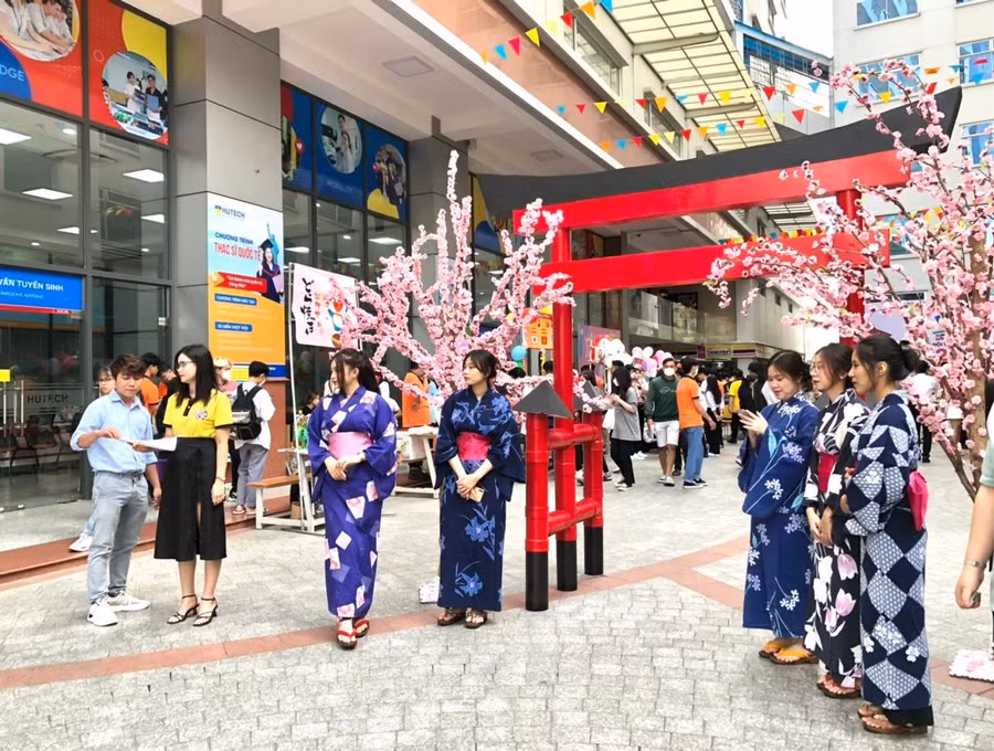 Trang phục truyền thống Nhật Bản tại Lễ hội MATSURI 2022. 