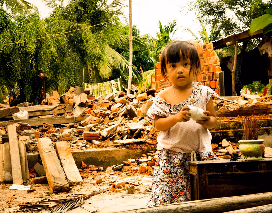 150.000 trẻ em Việt Nam có nguy cơ bị suy dinh dưỡng sau bão Damrey