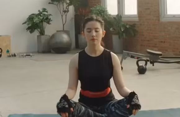 sao Hoa ngữ,Lưu Diệc Phi,mặt mộc của Lưu Diệc Phi