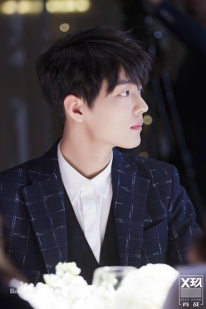 Tiêu Chiến hé lộ hình mẫu bạn gái lý tưởng khiến fan bấn loạn ảnh 3 Tiêu Chiến hé lộ hình mẫu bạn gái lý tưởng khiến nhiều người bất ngờ ảnh 2