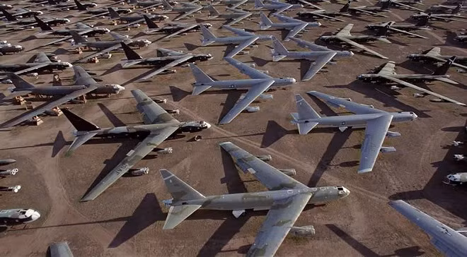 Căn cứ quân sự Davis-Monten, còn được gọi là "Nghĩa trang máy bay", nằm ở bang Arizona của Mỹ.