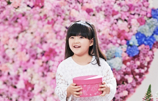 Cát xê cao ngất ngưởng của cậu ấm, cô chiêu nhỏ tuổi nhà Sao ảnh 3 Cát xê cao ngất ngưởng của cậu ấm, cô chiêu nhỏ tuổi nhà Sao ảnh 3