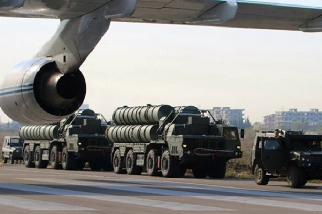 Các tổ hợp phòng không S-400 hiện đại của Nga.