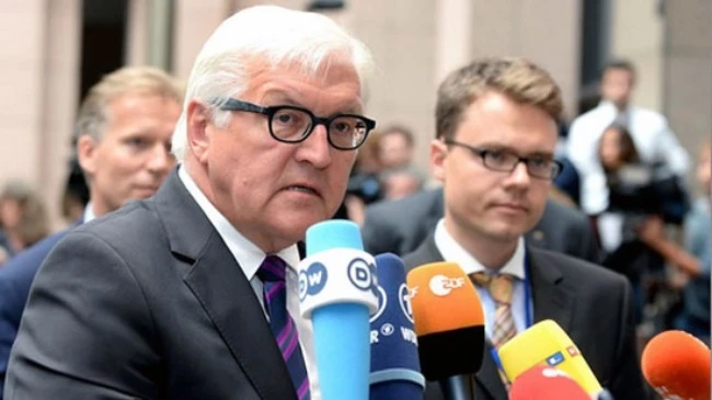 Ngoại trưởng Đức Frank-Walter Steinmeier trả lời phỏng vấn trước một cuộc họp. (Ảnh: THX)