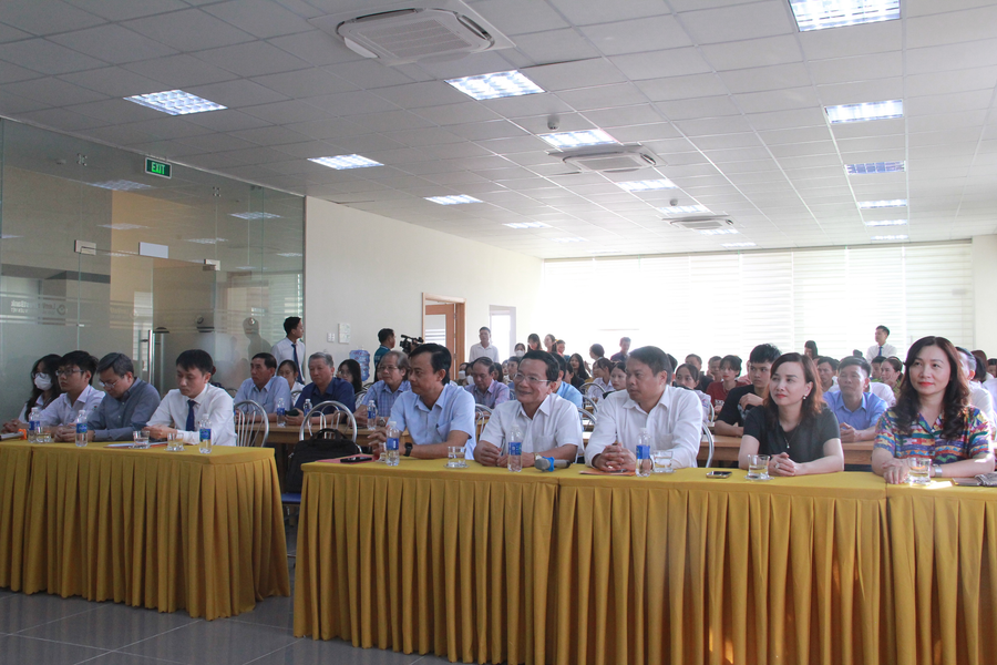 Các đại biểu tham dự Lễ trao thưởng. Các đại biểu tham dự Lễ trao thưởng.