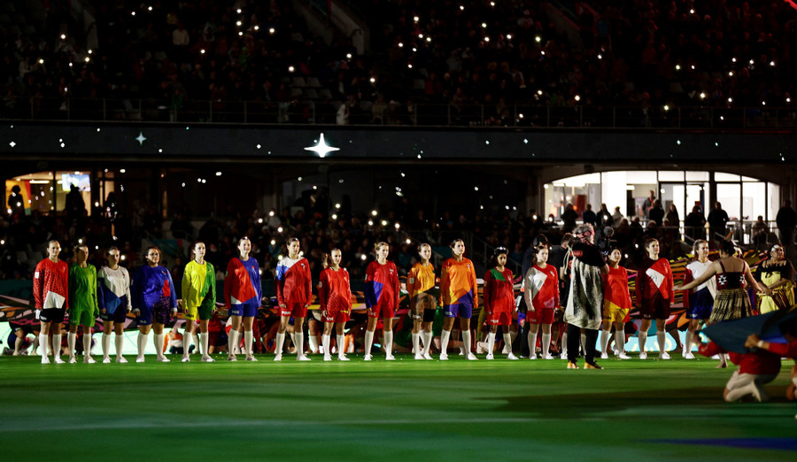 Tất cả 32 quốc gia thi đấu tại World Cup nữ 2023 đều có đại diện hình ảnh trong lễ khai mạc.