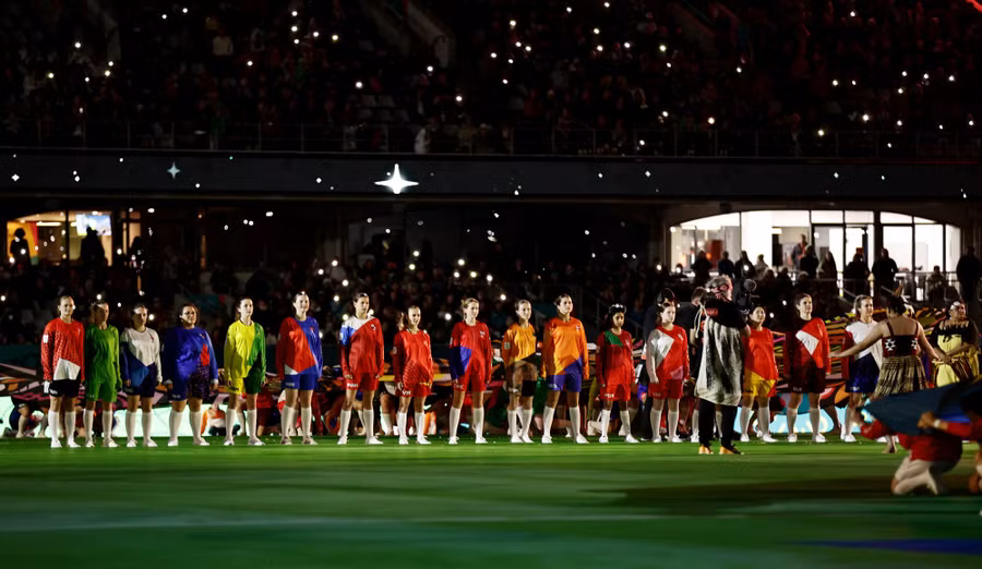 Tất cả 32 quốc gia thi đấu tại World Cup nữ 2023 đều có đại diện hình ảnh trong lễ khai mạc.