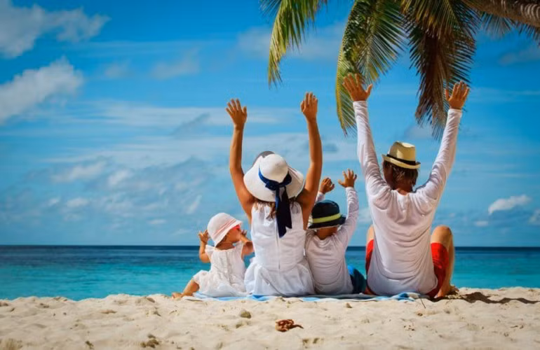 Tận hưởng niềm vui bên gia đình.