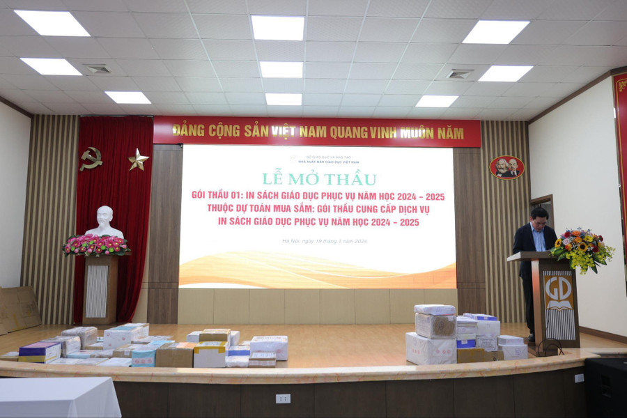 62 nhà thầu nộp hồ sơ dự thầu. 62 nhà thầu nộp hồ sơ dự thầu.