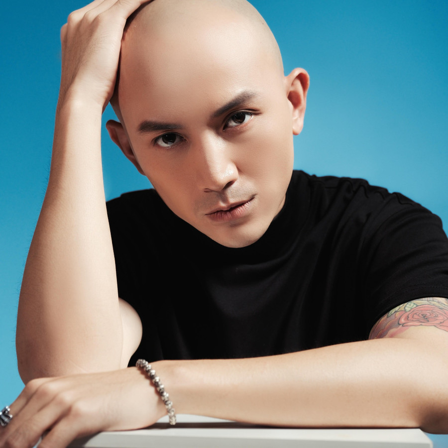 Diễn viên, ca sĩ Hoàng Anh Vũ. Diễn viên, ca sĩ Hoàng Anh Vũ.