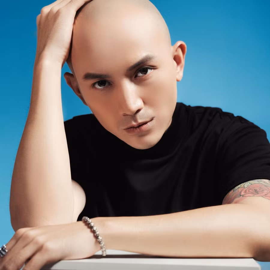 Diễn viên, ca sĩ Hoàng Anh Vũ.