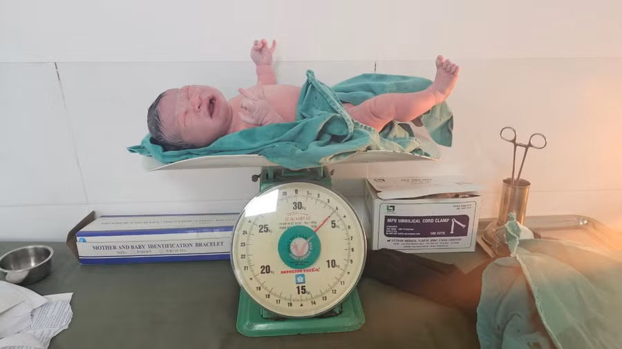 Tới nay, sản phụ và trẻ đều an toàn. Ảnh: BVCC.