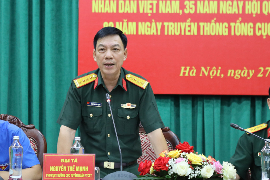 Đại tá Nguyễn Thế Mạnh - Phó Cục trưởng Cục Tuyên huấn. Đại tá Nguyễn Thế Mạnh - Phó Cục trưởng Cục Tuyên huấn.