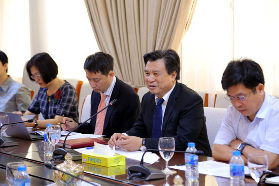 Thứ trưởng Nguyễn Hữu Độ phát biểu kết luận buổi làm việc. Ảnh: Việt Hà Thứ trưởng Nguyễn Hữu Độ phát biểu kết luận buổi làm việc. Ảnh: Việt Hà