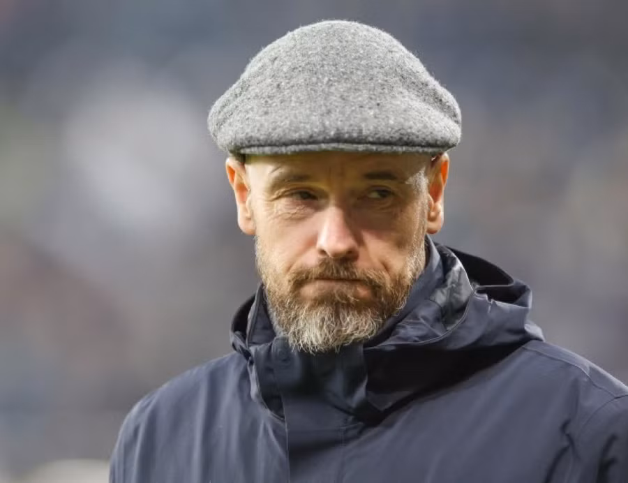 HLV Ten Hag đang khó khăn trong việc kiểm soát phòng thay đồ của ‘Quỷ đỏ’. HLV Ten Hag đang khó khăn trong việc kiểm soát phòng thay đồ của ‘Quỷ đỏ’.