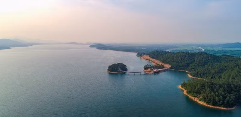 Nghệ Tĩnh là nơi phát tích các Danh nhân Văn hóa thế giới đồng thời cũng là những nghệ sĩ ngôn từ tài danh. Ảnh: ITN