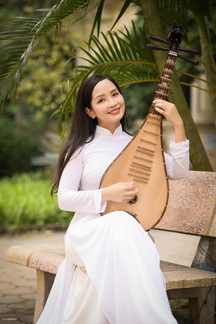 Cô giáo, nghệ sĩ Vũ Diệu Thảo hiện đang giảng dạy tại Học viện Âm nhạc Quốc gia Việt Nam. Cô giáo, nghệ sĩ Vũ Diệu Thảo hiện đang giảng dạy tại Học viện Âm nhạc Quốc gia Việt Nam.