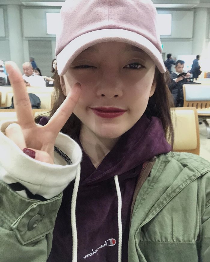 Nhìn lại những khoảnh khắc ngọt ngào của Goo Hara trước khi quyết định từ giã tuổi xuân của mình ảnh 10