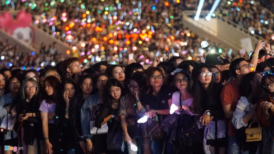 Khong phien dich, an ninh hon loan, AAA thanh tham hoa to chuc hinh anh 3 